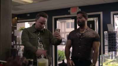 Just get the fuck outta there. - Bookie