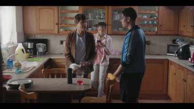 Just go get clean, robbie.
Come on. - Girl in the Video
