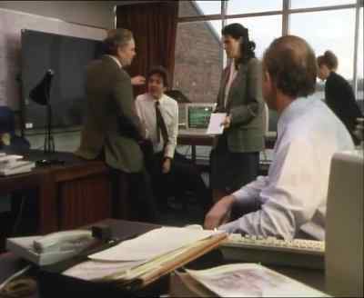Just go left.
I have an urgent job. - A Touch of Frost