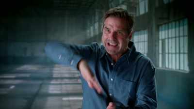 - Just before he hits the net
he has to flip himself over - The UnBelievable with Dan Aykroyd