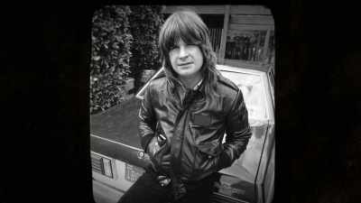 Just because he'd got fired
from Black Sabbath, - Biography: The Nine Lives of Ozzy Osbourne
