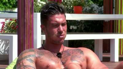 Just hope the next bird
in here, mate, is for you. - Love Island