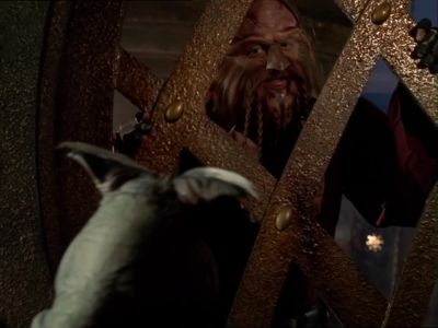 Just how long do you intend to
keep us in here for, Rygel? - Farscape