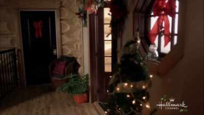 Just when I thought
I liked you. - Christmas at Holly Lodge