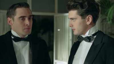 Just... Just go to his room - Grand Hotel