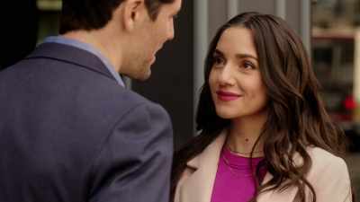 - Just kiss her! - Luckless in Love