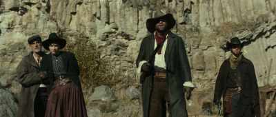 - Just let 'em go.
- Now, come forward. - Django
