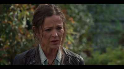 Just let me show you something
before you go. - Tidelands
