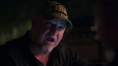 Just like we're doing a terrorism
or an espionage investigation. - Unidentified: Inside America's UFO Investigation