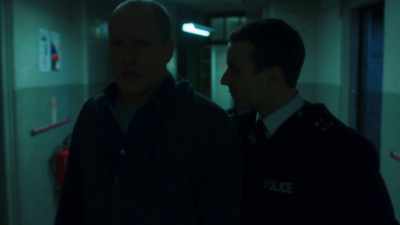 Just make your call and let
me deal with him. - Lost in London