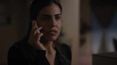 Just, mom, can we please
talk about this later? - The Surrogate Scandal