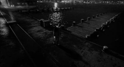 Just not the same without your game hand, is it? - Sin City: A Dame to Kill For
