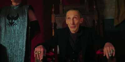 - Just one cut-- - Reginald the Vampire
