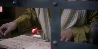 Just open the purse - The Chosen