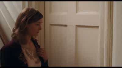 Just pull this over the shoulders. - Phantom Thread