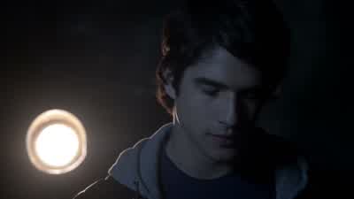 Just say you'll help me, and I'll help you unlock your other... - Teen Wolf