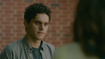 Just because she's supernatural
doesn't mean we can trust her. - Legacies