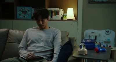 Just sleep - Kim Ji-young, Born 1982
