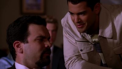 JUST SO YOU KNOW,
YOU BEAT UP THE WRONG GUY. - Desperate Housewives
