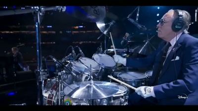 ♪ Just stare into space ♪ - Elton John Live: Farewell from Dodger Stadium