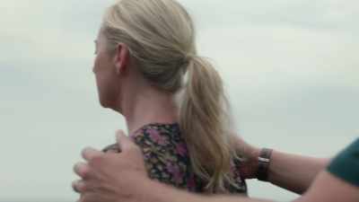 -Just take your fucking hands off me!
-Please, honey. Please. - Nine Perfect Strangers