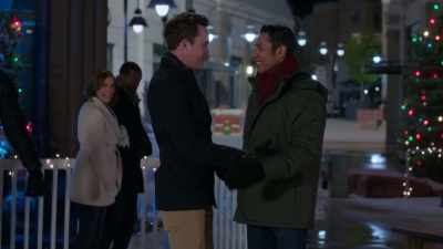 Just take the job. - Sister Swap: Christmas in the City