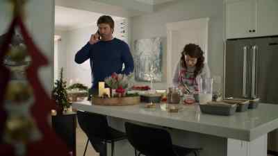 Just tell any customers
that come in - Christmas, Love and Fudge