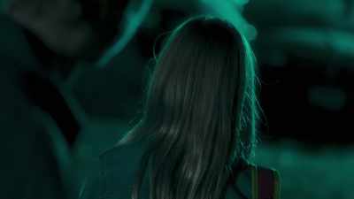 Just to the right. - The Sandman