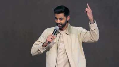 "Just today we shall take one photo - Hasan Minhaj: The King's Jester