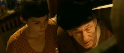 - Justement, elle y pense. - Amélie