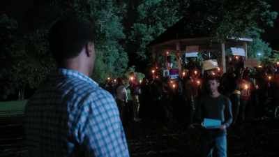 JUSTICE FOR THOMAS...
[CHANTING CONTINUES] - Tyler Perry's The Oval