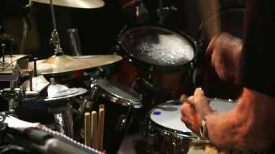 [Justin] As I watch them
rehearsing - Let There Be Drums!
