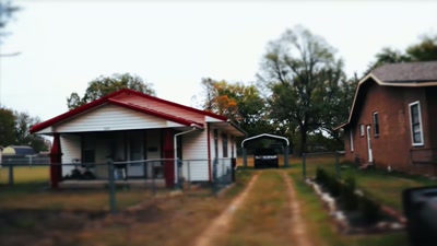 Justin thought there was
somebody in this house - How I Caught My Killer