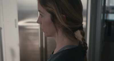 - [Justine] Okay,
quarter, quarter, quarter, - Justine