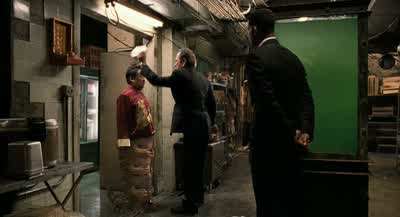 K come on I got larvae to feed - Men in Black 3