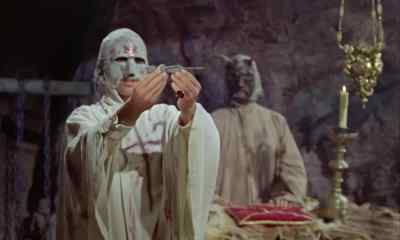Kada nostra, kada estra. - The Plague of the Zombies