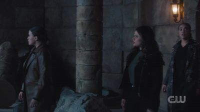 KAELA:
Huh. - Charmed