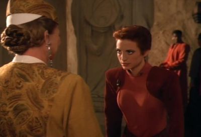 Kai Winn. - Star Trek: Deep Space Nine