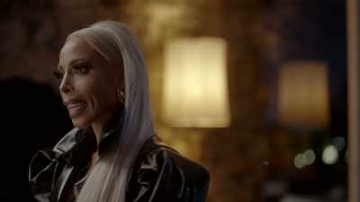 KAILA:
I hired him to come on set - Aaron Carter: The Little Prince of Pop