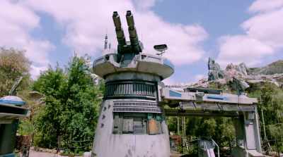 [Kaley]
I'm here, just outside - Star Wars: Galaxy's Edge - Adventure Awaits
