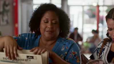 Kallie is dating two very
handsome, successful men. - 14 Love Letters