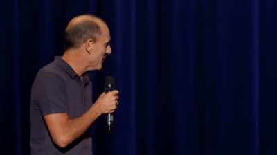 Kan ik ze even bellen?
-Ja, doe maar. - Carl Barron: Drinking with a Fork