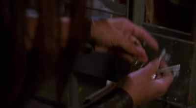 KANE: Come on, Sydney. - Relic Hunter