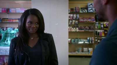 Kareem: My water bill about
to be high as hell, isn't it? - Tyler Perry's The Oval
