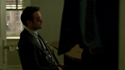 Karen, grab your stuff. - Marvel's Daredevil
