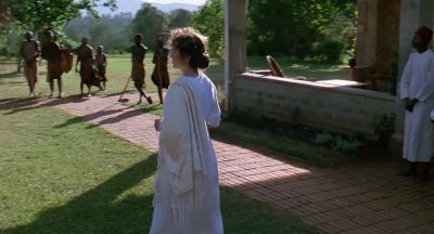KAREN It's an odd feeling farewell - Out of Africa
