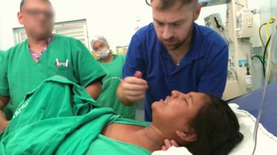 KARINE CAN'T GET ANY PAIN MEDICATION WHEN WE'RE HERE. - 90 Day Fiancé: The Other Way