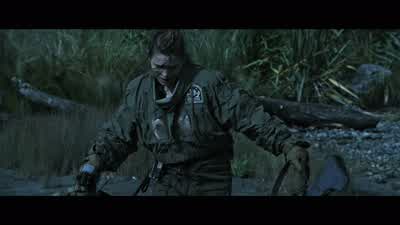 Karine: Stay up, ledward. - Alien: Covenant