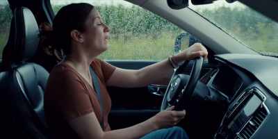 Kat? Hey, just pull over.
Okay? Take a breath. - The Way Home