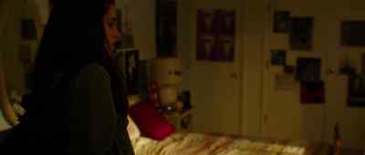 Kat I was 17 when my mother disappeared - White Bird in a Blizzard